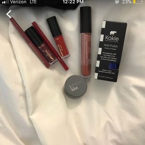 makeup bag with makeup